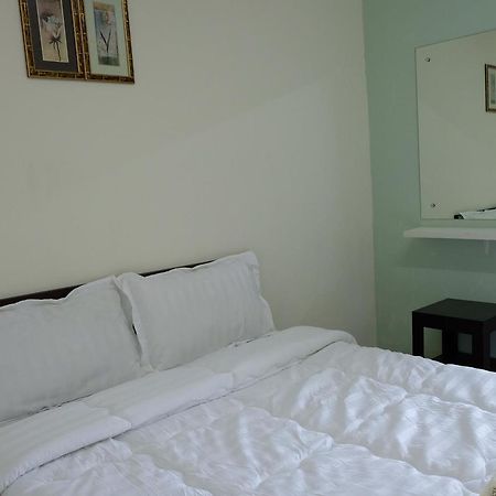 Aspen Residence Chonburi Eksteriør billede