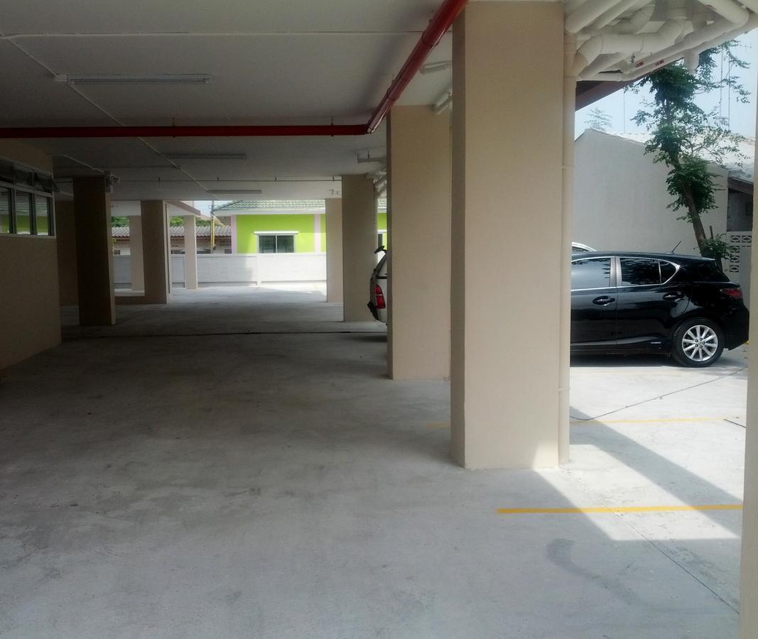 Aspen Residence Chonburi Eksteriør billede